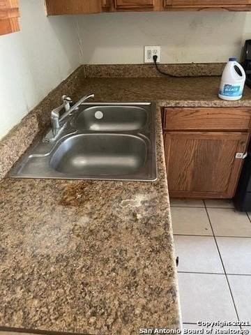 143 Idell Ave - Photo 5 of 6