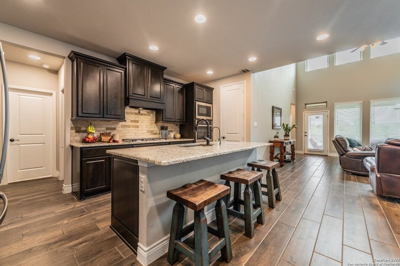 14026 Blind Bandit Crk - Photo 5 of 28