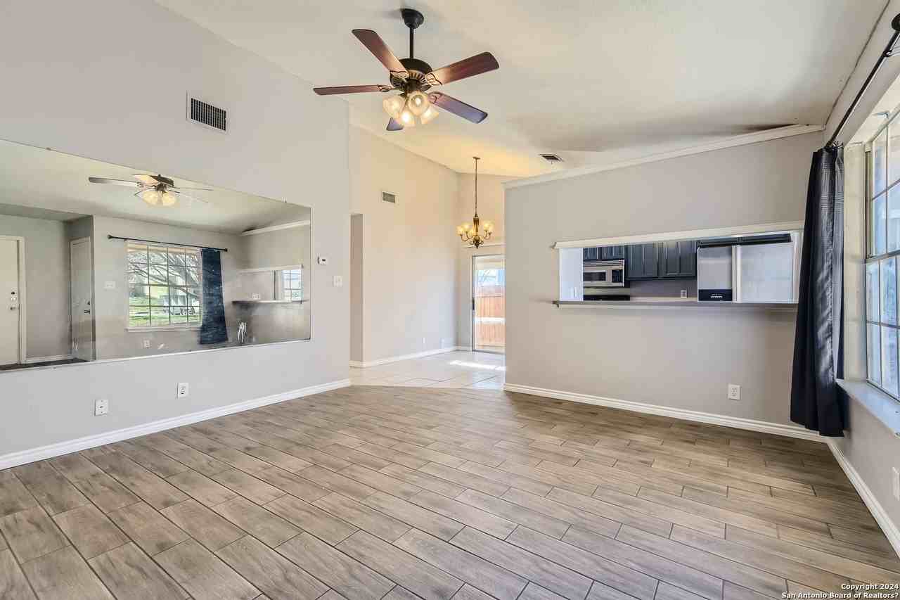 5050 Ayrshire - Photo 7 of 11