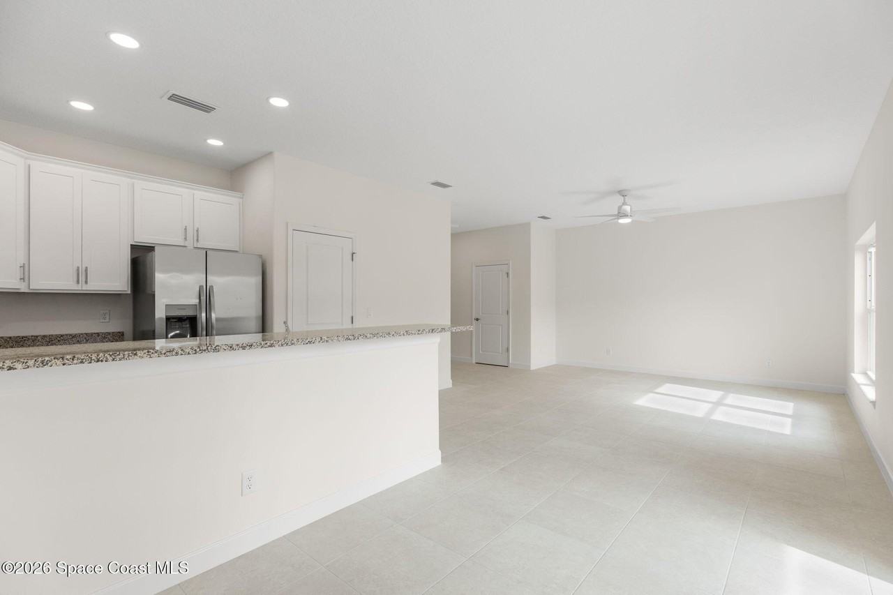 193 Dayton Blvd #193 - Photo 7 of 46