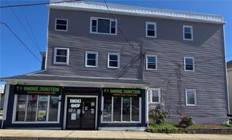 featured image of 62 Main Rd Apt 3 #3