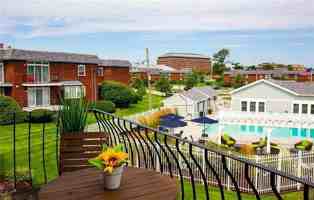 featured image of 3 Admiralty Dr Apt 11-12 #11-12