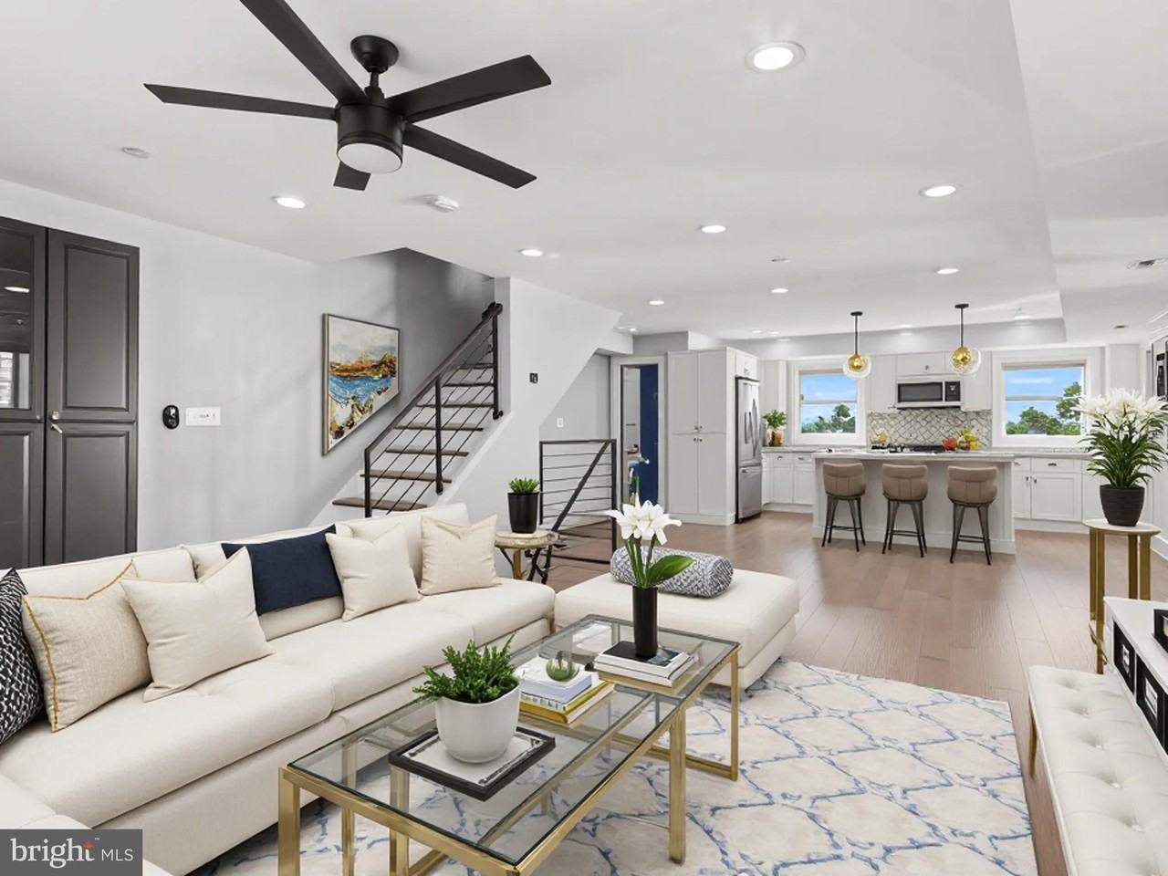 1267 Penn St Ne Unit B #B - Photo 2 of 18