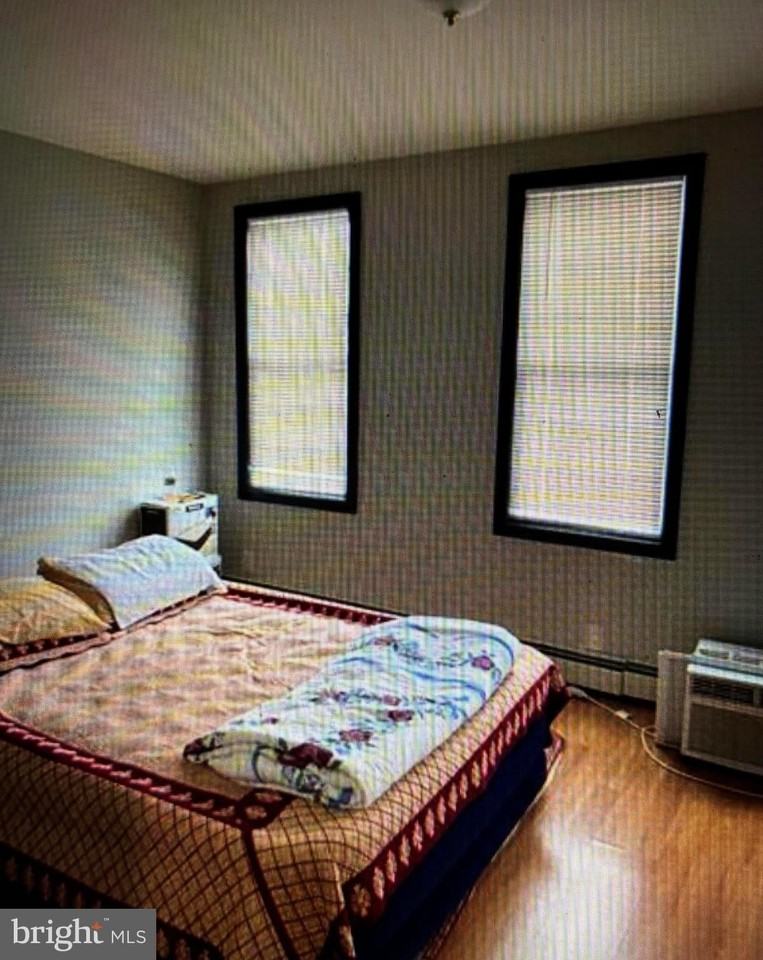 4754 Alhambra Ave - Photo 5 of 10