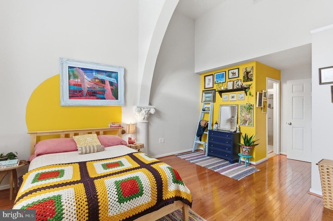 122 W Henrietta St Unit 5 #5 - Photo 4 of 27