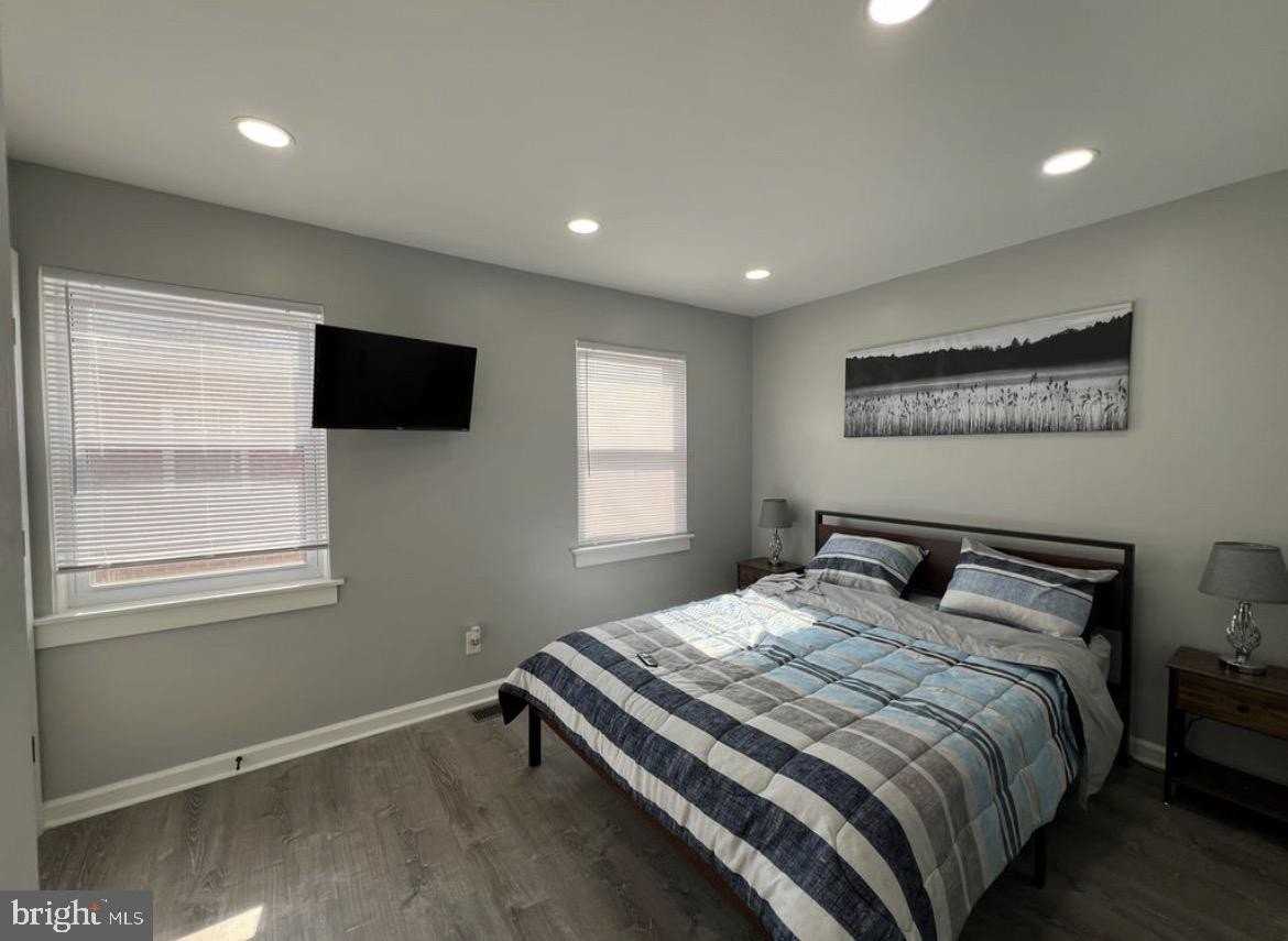 402 N Chapel St - Photo 7 of 18