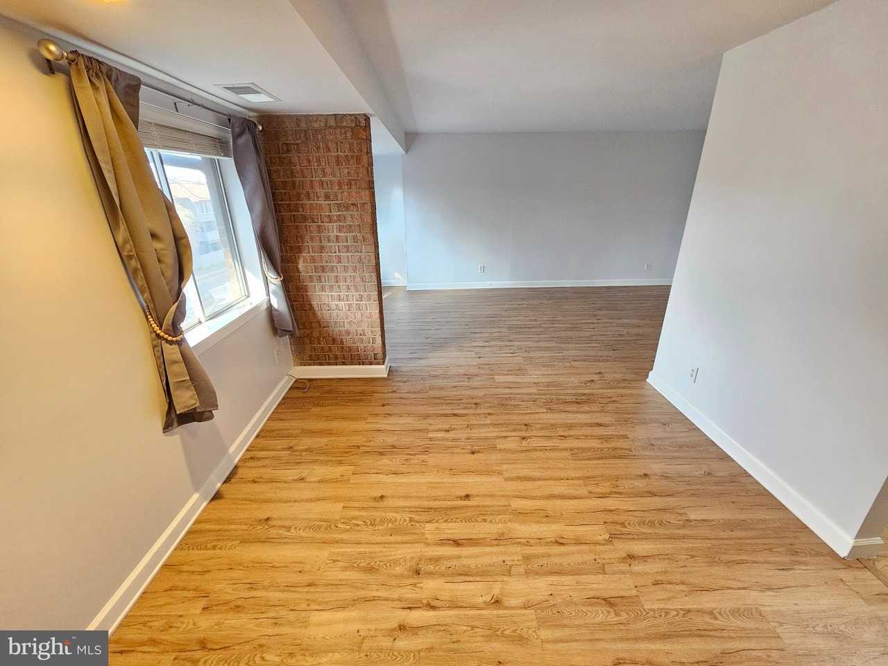 19419 Brassie Pl Apt 301 #301 - Photo 4 of 25