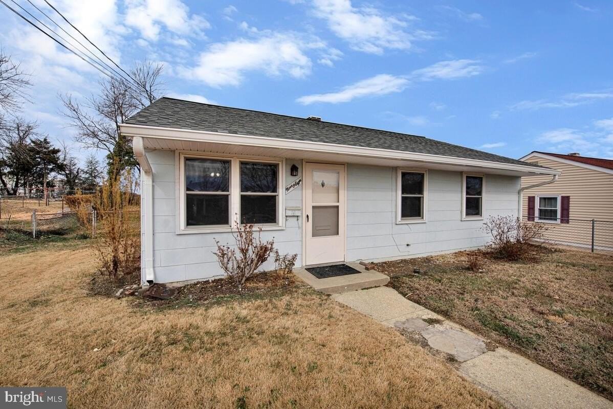 908 Shelby Dr - Photo 2 of 26