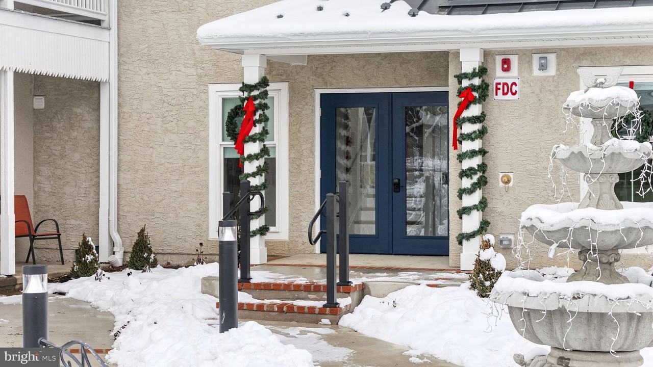 2185 Kimberton Rd - Photo 3 of 34