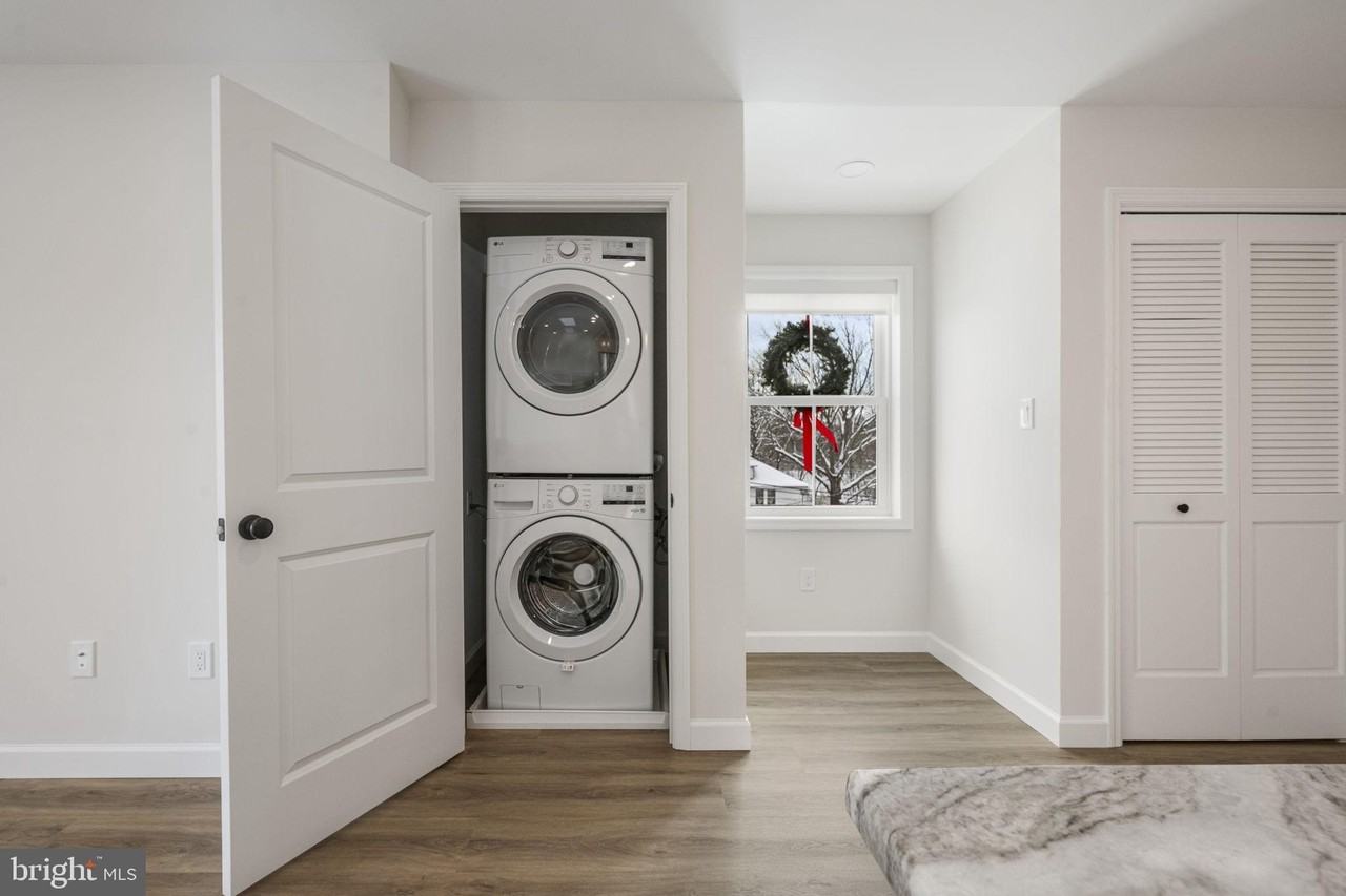 2185 Kimberton Rd - Photo 6 of 34