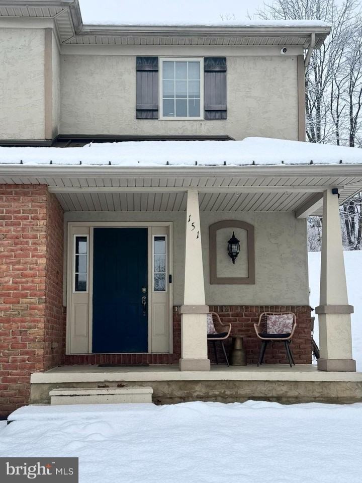 151 Eagle Dr - Photo 2 of 23