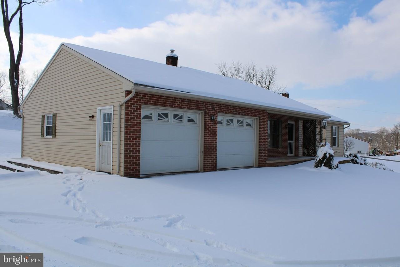 1384 Muddy Creek Rd - Photo 3 of 42