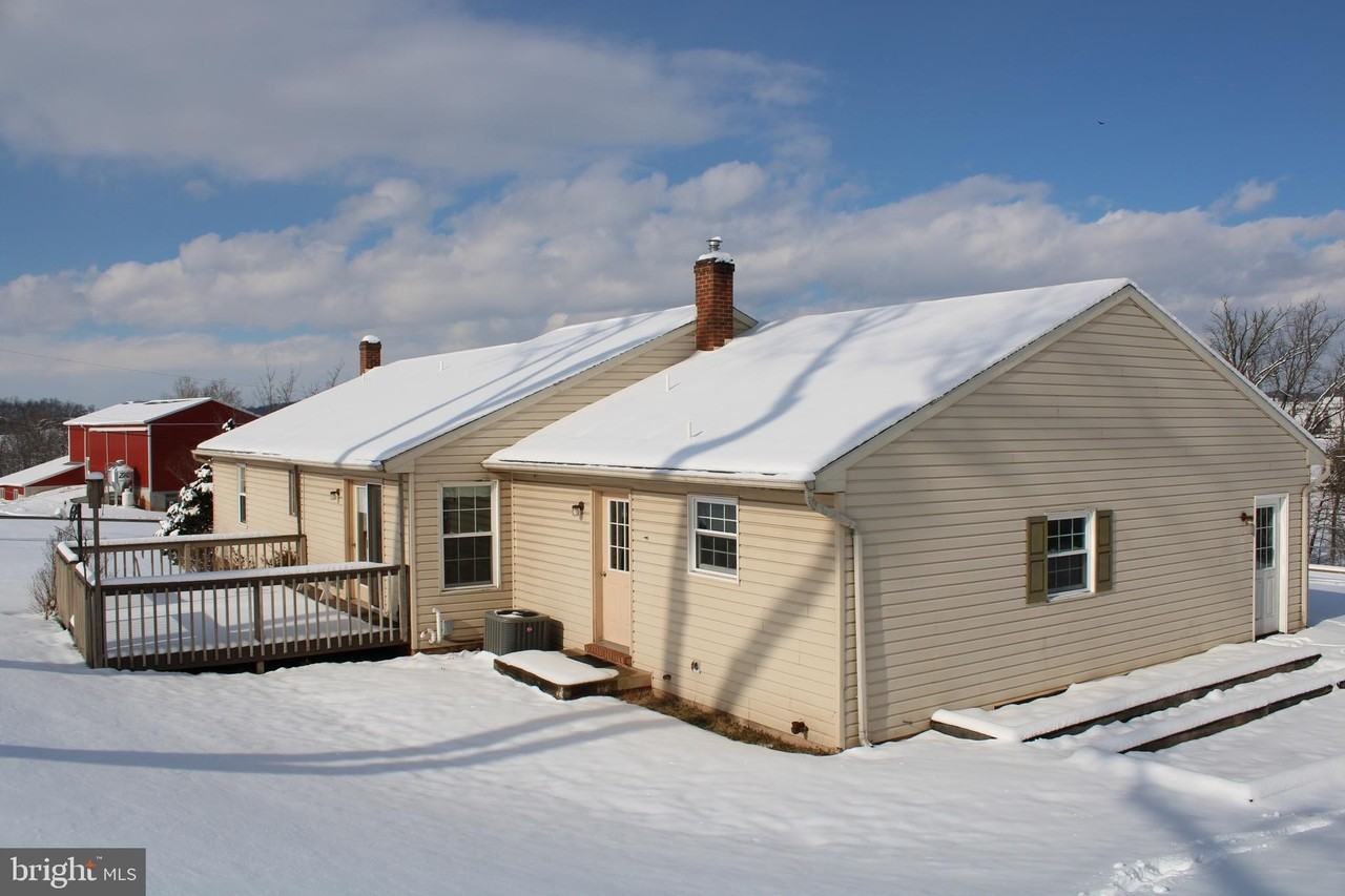 1384 Muddy Creek Rd - Photo 6 of 42