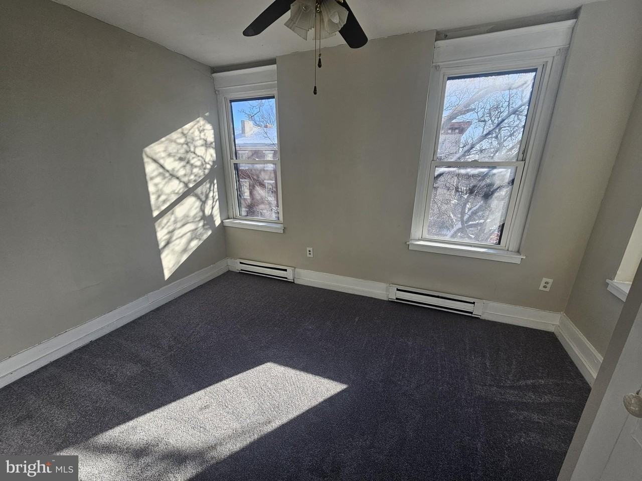 Swede St #3F - Photo 2 of 7