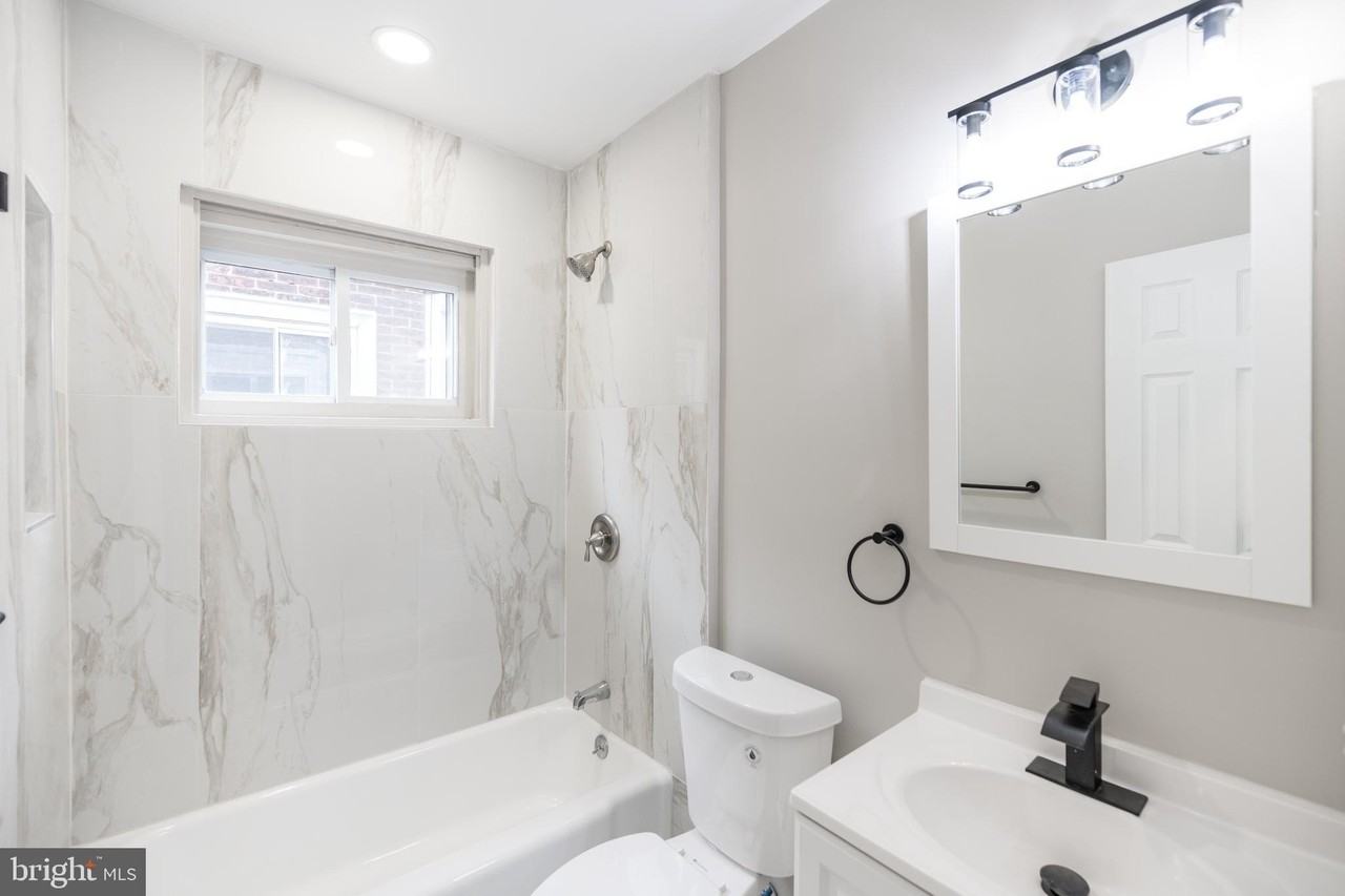 2265 E Clearfield St - Photo 7 of 27