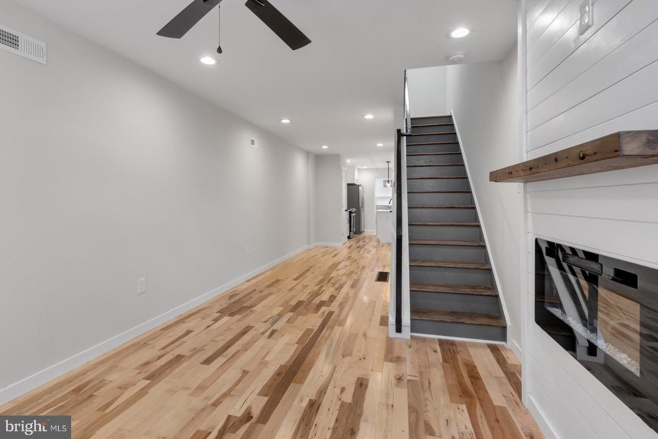 2039 E Letterly St - Photo 2 of 38