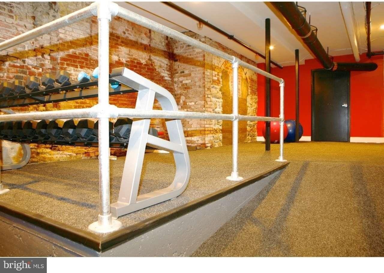 1100 Spruce St Apt 2c #2C - Photo 4 of 22