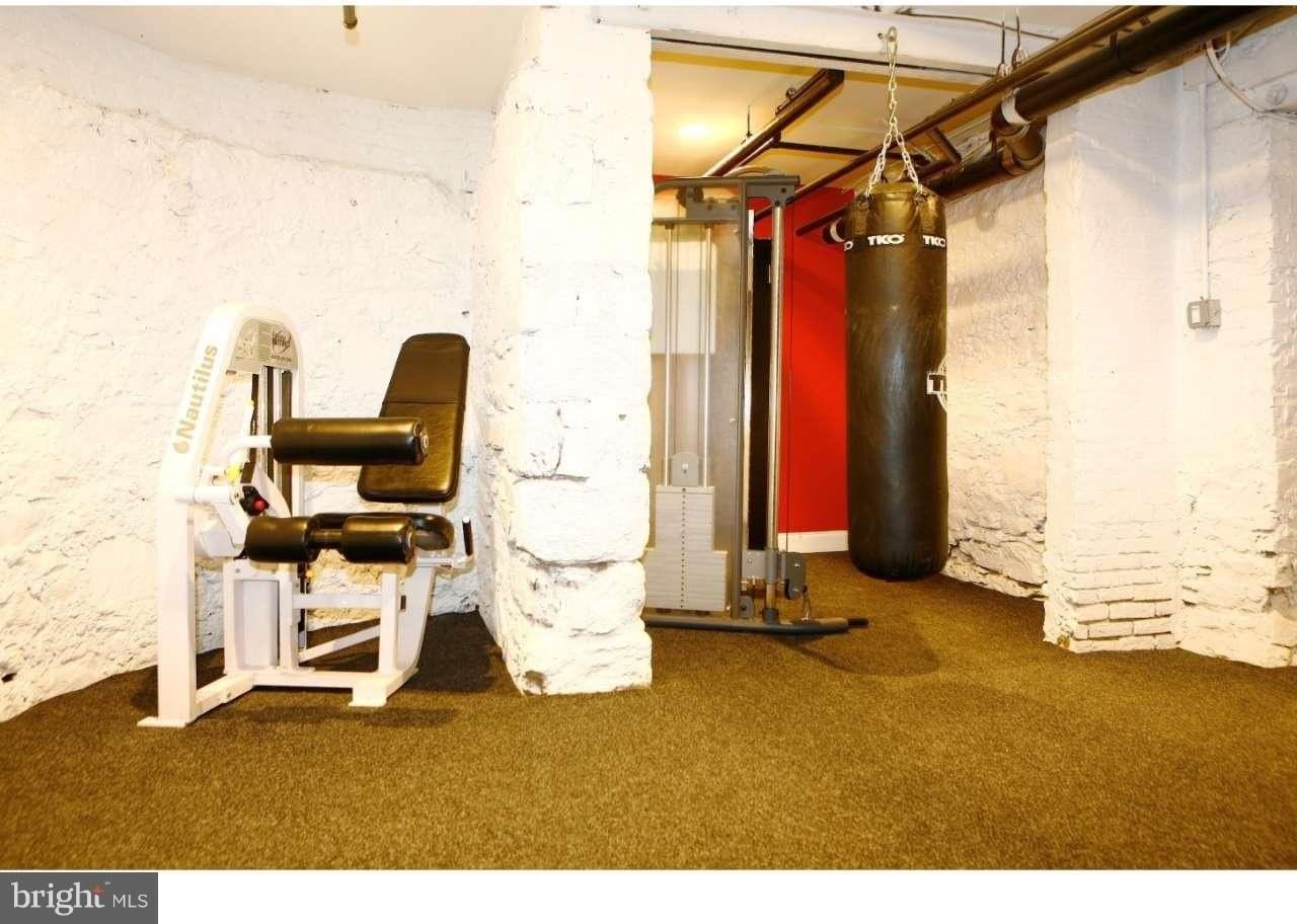 1100 Spruce St Apt 2c #2C - Photo 5 of 22