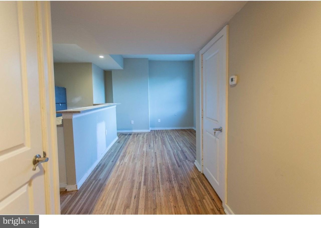 413 S 11th St Apt 2 #2 - Photo 6 of 23