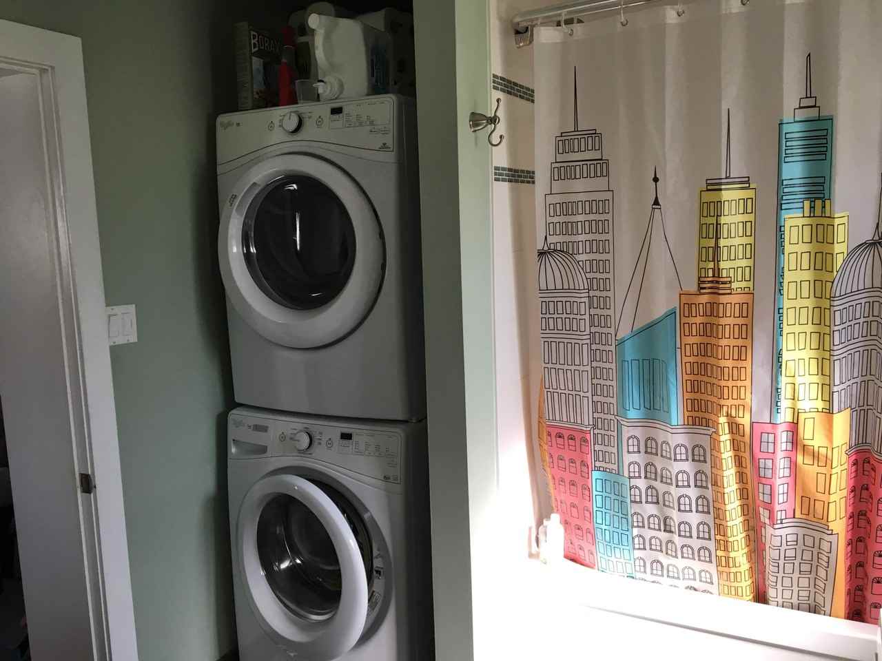 Lansdowne Ave & Bloor St W #1 - Photo 5 of 7