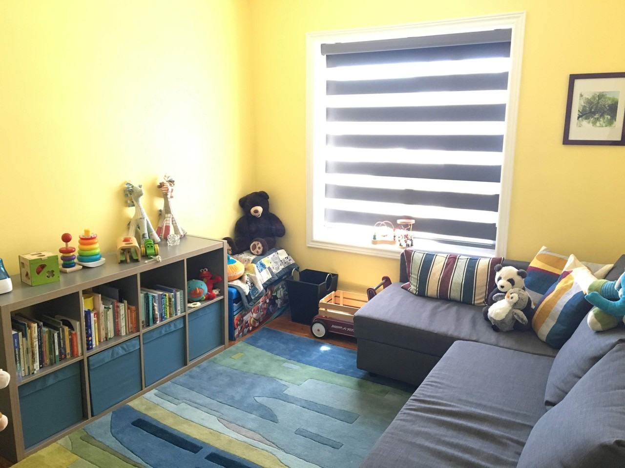 Lansdowne Ave & Bloor St W #1 - Photo 2 of 7