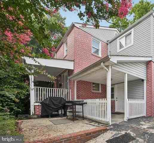 3705 S Four Mile Run Dr