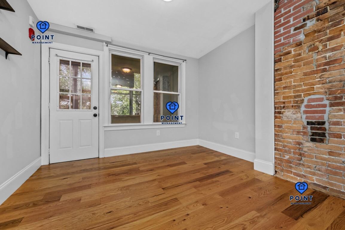 149 Bremen St #1 - Photo 4 of 7