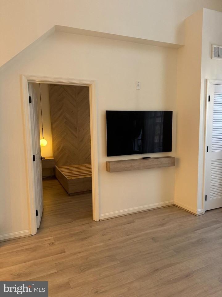 2665 Prosperity Ave Apt 434 #434 - Photo 6 of 15