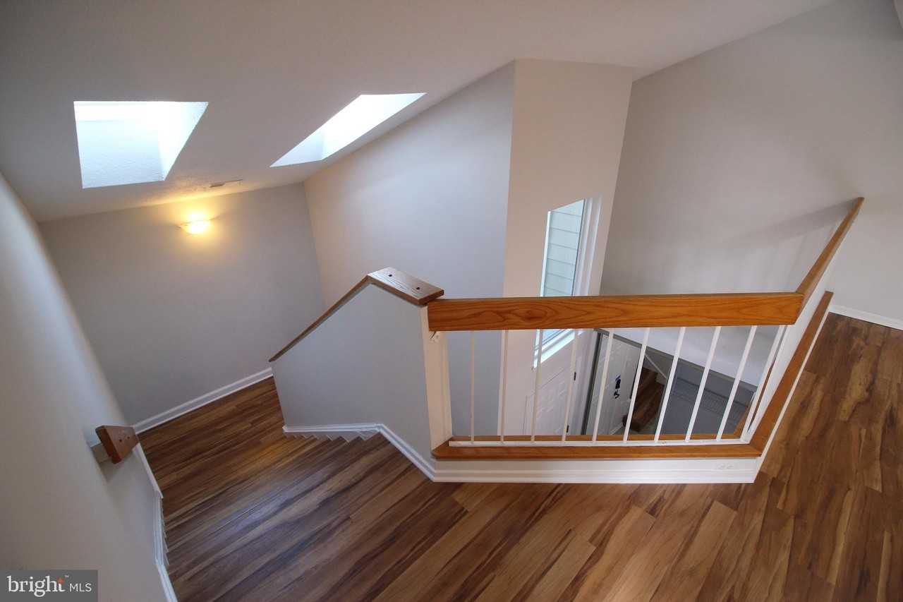 1956 Villaridge Dr Unit 1956b #1956B - Photo 5 of 24