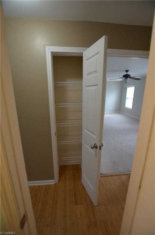 119 Oak Wind Dr - Photo 4 of 10