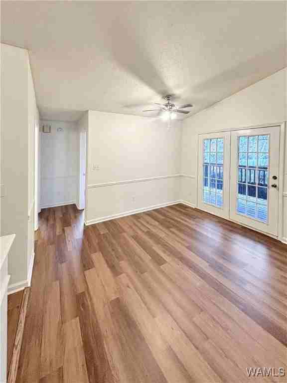 1023 Yellowhammer Ln - Photo 4 of 21