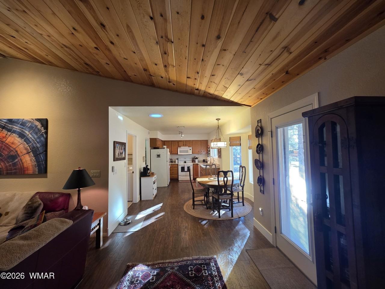 7507 Tall Pine Dr - Photo 5 of 32