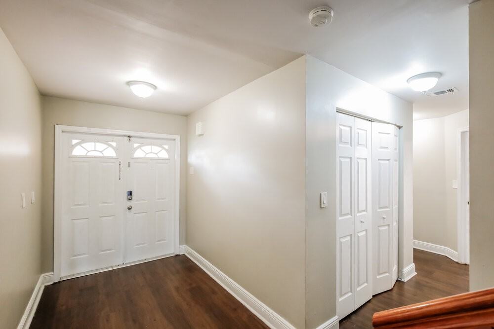 15045 Sw 108th Ter - Photo 4 of 17