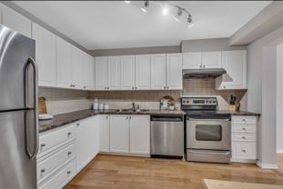 200 Flamborough Way - Photo 1 of 1