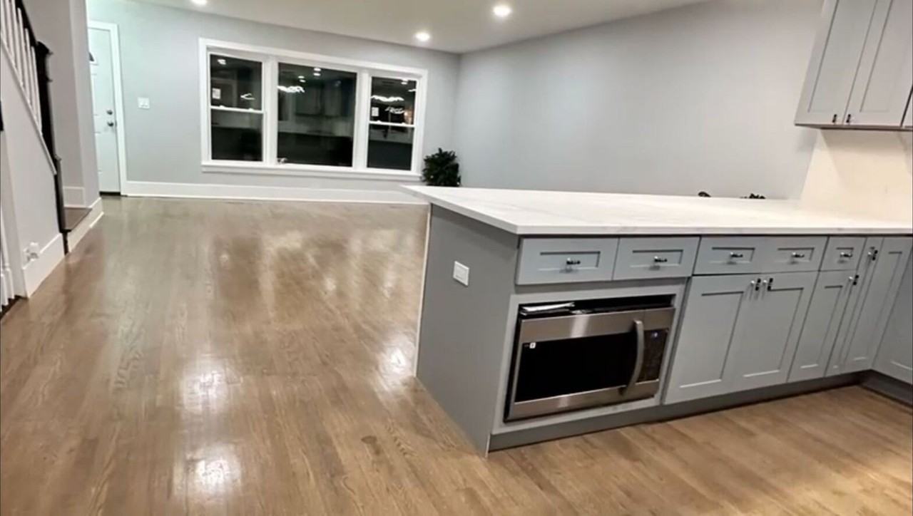 6248 N Hoyne Ave Unit C #C - Photo 3 of 14