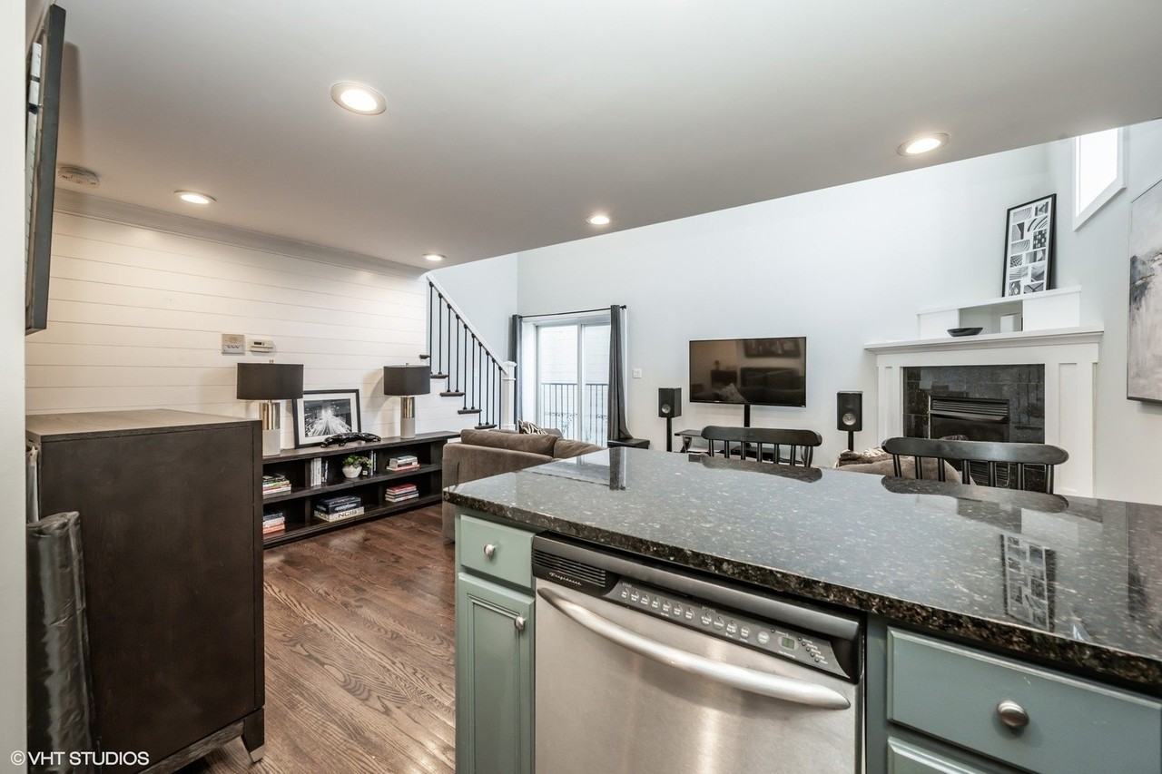 2350 N Kedzie Blvd Unit F #F - Photo 5 of 20