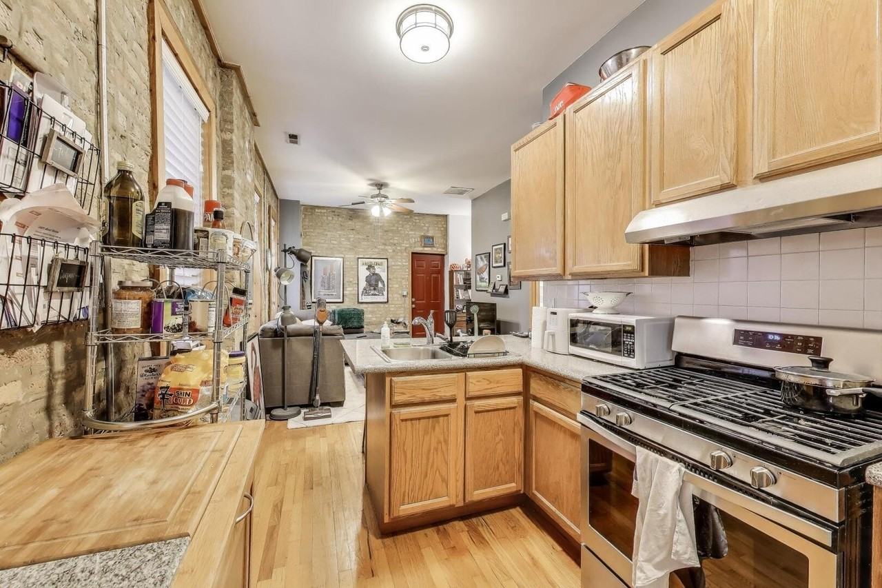 1509 W Thomas St Apt 2r #2R - Photo 4 of 12