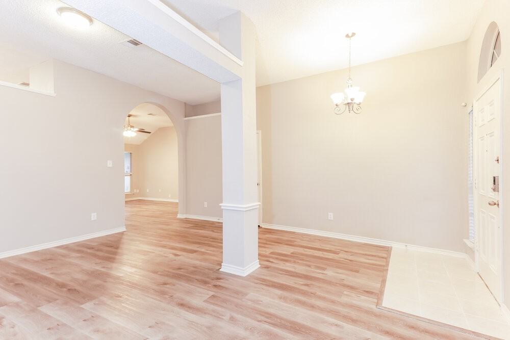 1506 Chapman Dr - Photo 6 of 16