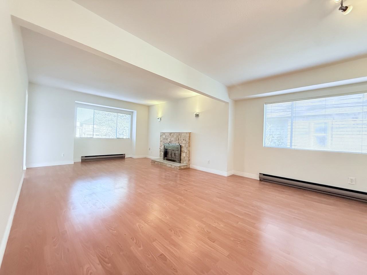 976 East 11th Avenue - Photo 2 of 14