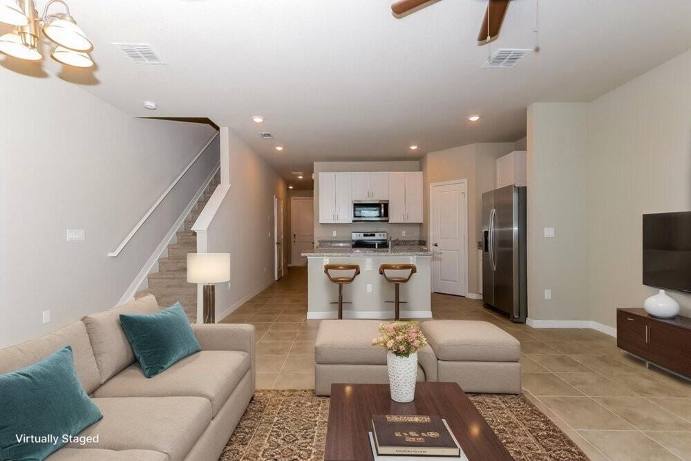 3533 Joshua Tree St - Photo 6 of 20