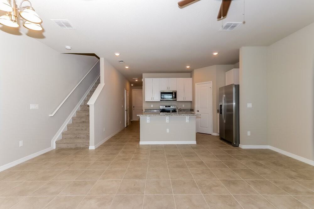 3533 Joshua Tree St - Photo 7 of 20