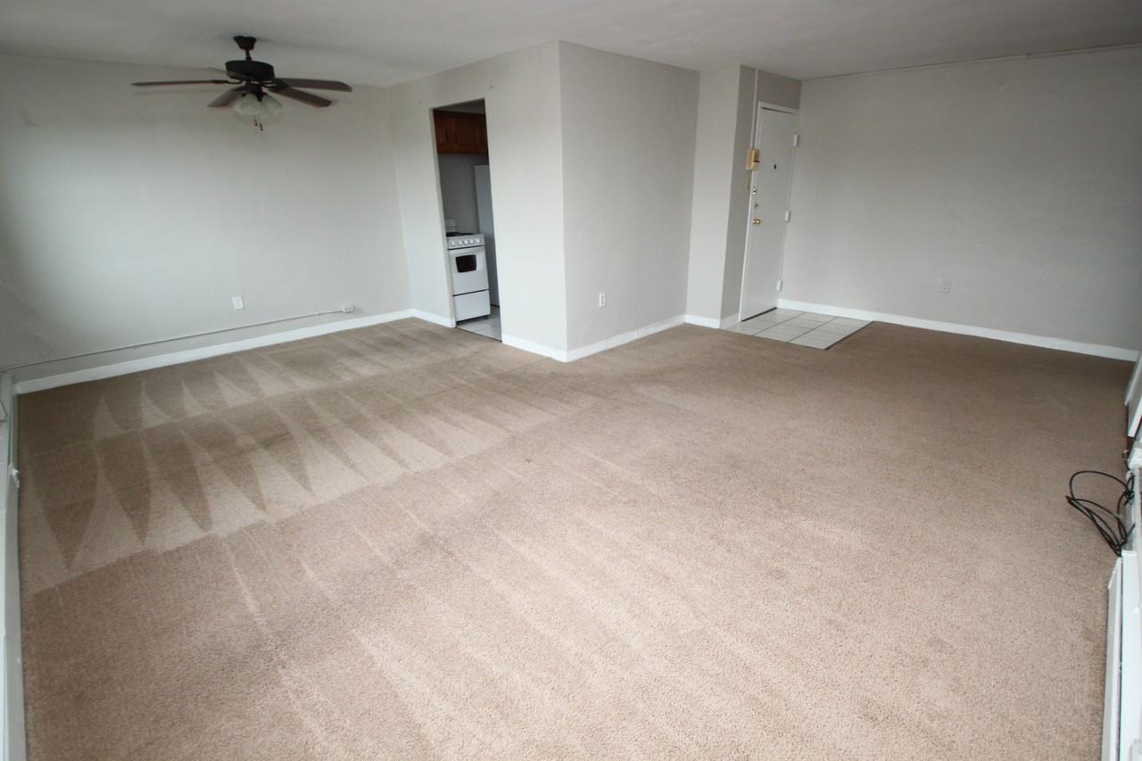 222 MELWOOD AVENUEAPT 606 #606 - Photo 2 of 11