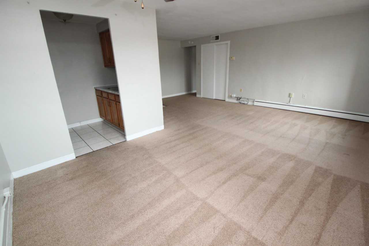 222 MELWOOD AVENUEAPT 606 #606 - Photo 3 of 11