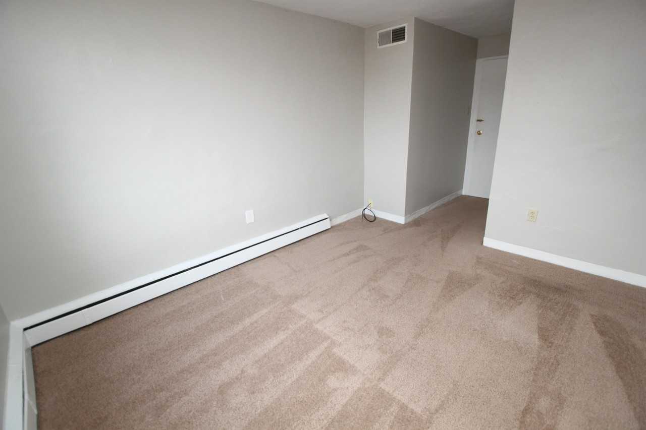 222 MELWOOD AVENUEAPT 606 #606 - Photo 7 of 11