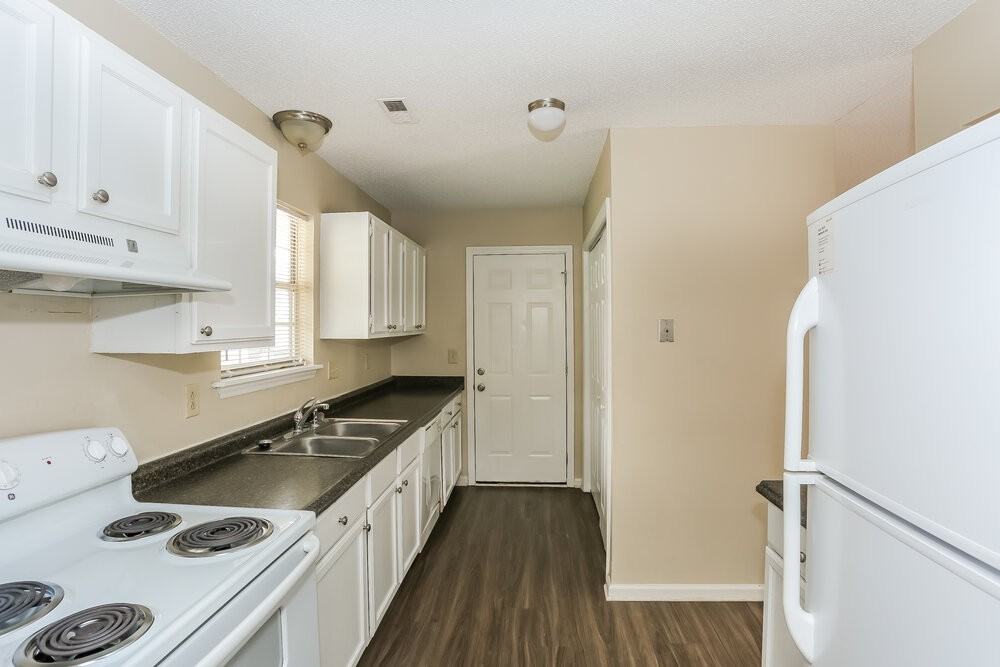 8127 Sheringham Way - Photo 7 of 16