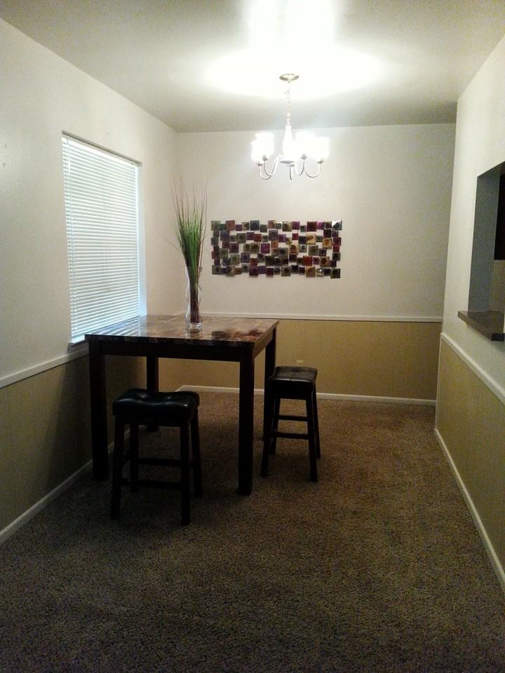 730 Howard St. - Photo 3 of 7