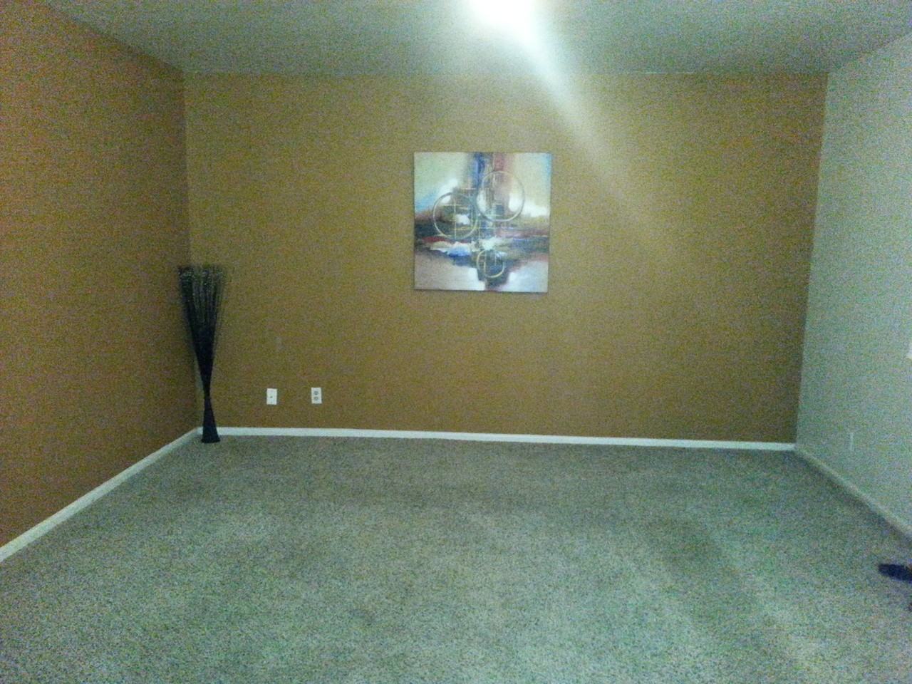 730 Howard St. - Photo 4 of 7