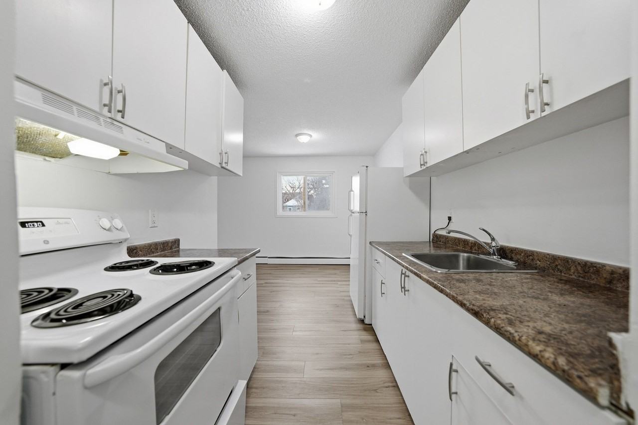 Westbrook Apartments - Photo 7 of 35