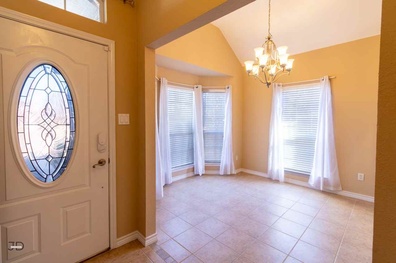 5400 Flo Dr #1 - Photo 3 of 26