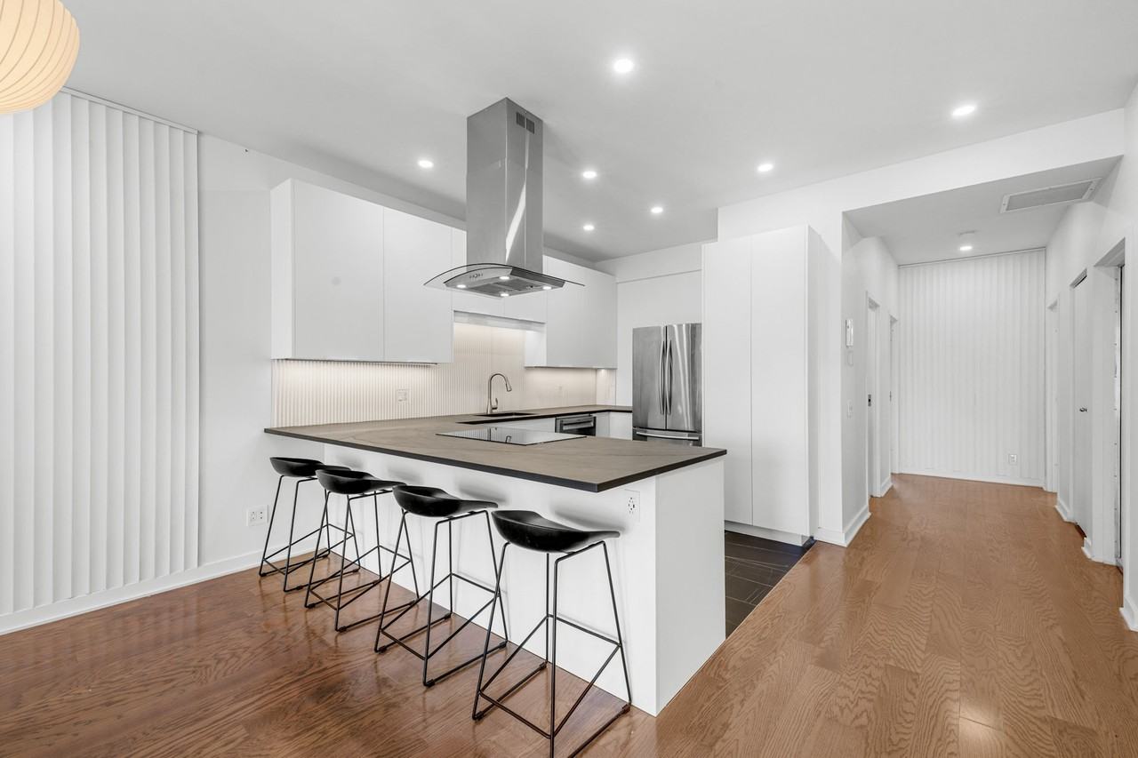 6426 Boul. St-Laurent - Photo 4 of 11